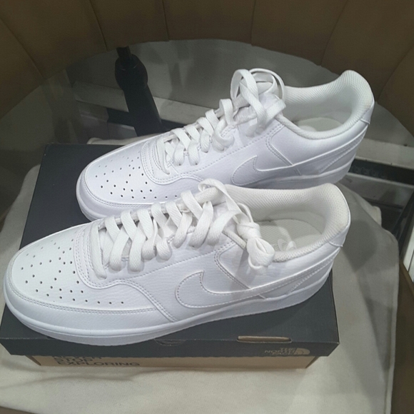 NIKE  UPTOWN SNEAKERS - Picture 2 of 8